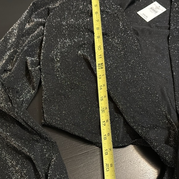 Daytrip Sparkly Black Wrap Top new with tags - Picture 4 of 5